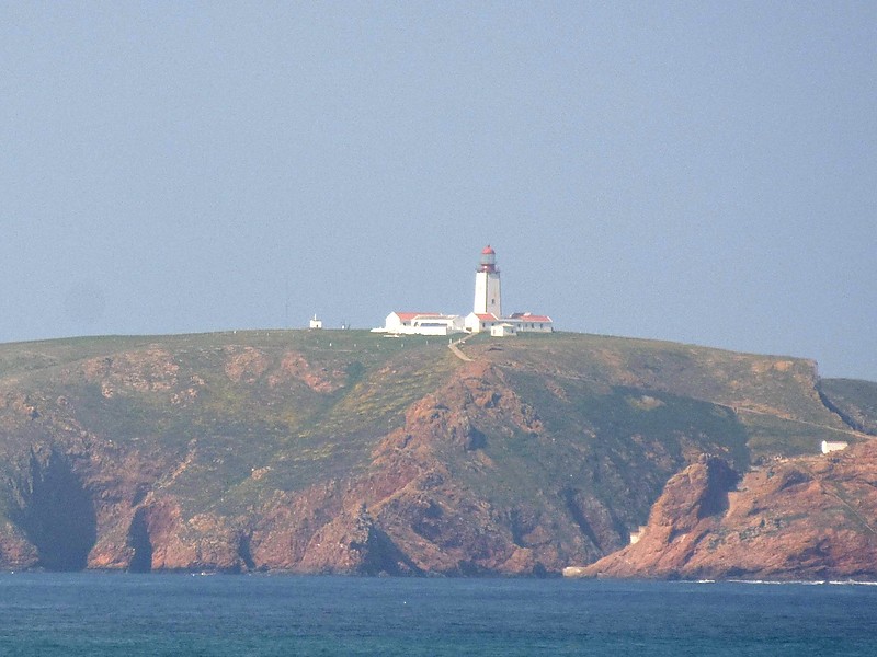 Ilha Berlenga Summit lighthouse
Keywords: Peniche;Portugal;Atlantic ocean