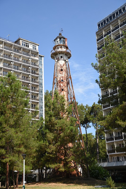 Old Pitsunda lighthouse
Keywords: Abkhazia;Black sea;Pitsunda