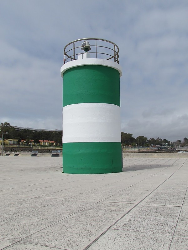Oeiras Marina / North Pier light
Keywords: Oeiras;Portugal;Atlantic ocean