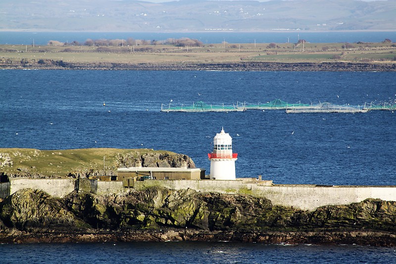 West Coast / Rotten Island Lighthouse
Author of the photo: [url=https://www.flickr.com/photos/81893592@N07/]Mary Healy Carter[/url]

Keywords: Ireland;Atlantic ocean;Donegal bay
