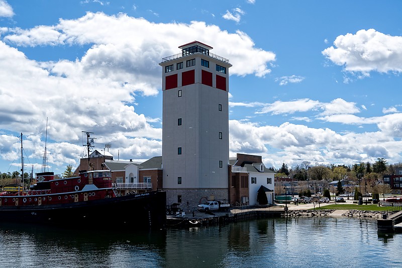 Wisconsin / Door County Maritime Museum faux lighthouse
Author of the photo: [url=https://www.flickr.com/photos/selectorjonathonphotography/]Selector Jonathon Photography[/url]
Keywords: United States;Wisconsin;Faux