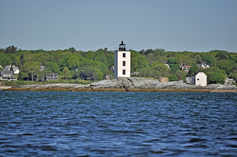 Rhode island / Dutch Island lighthouse
Author of the photo: [url=https://www.flickr.com/photos/8752845@N04/]Mark[/url]
Keywords: Rhode Island;United States;Atlantic ocean;Block Island Sound