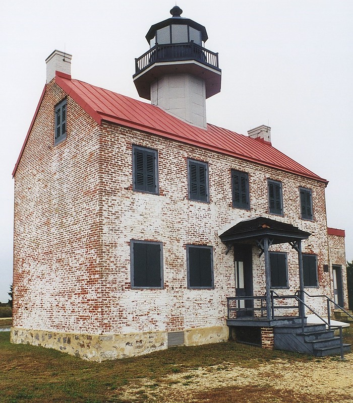 New Jersey / East Point lighthouse
AKA Maurice River
Author of the photo: [url=https://www.flickr.com/photos/larrymyhre/]Larry Myhre[/url]

Keywords: New Jersey;United States;Atlantic ocean;Delaware Bay