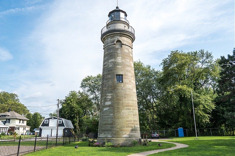 Pennsylvania / Erie Land lighthouse
Author of the photo: [url=https://www.flickr.com/photos/selectorjonathonphotography/]Selector Jonathon Photography[/url]
Keywords: Saint Lawrence River;Canada;Ontario