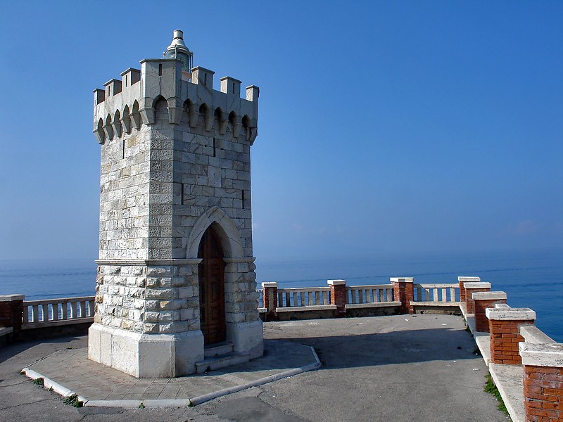 PIOMBINO - La Rocchetta Lighthouse
Author of the photo: [url=https://www.flickr.com/photos/69793877@N07/]jburzuri[/url
Keywords: Piombino;Tyrrhenian Sea;Italy