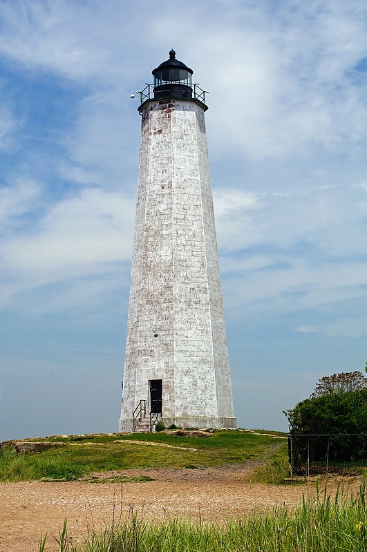 Connecticut / Five Mile Point lighthouse
Author of the photo: [url=https://www.flickr.com/photos/8752845@N04/]Mark[/url]
Keywords: Connecticut;United States;Atlantic ocean