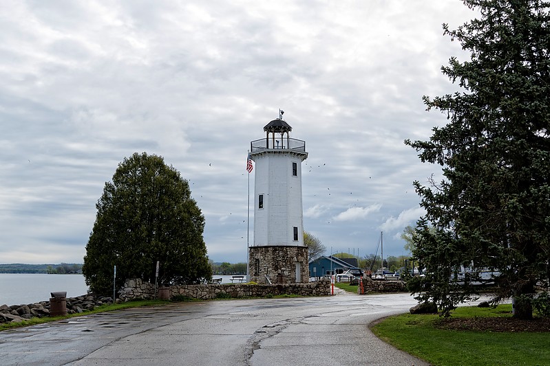 Wisconsin / Fond du Lac lighthouse
Author of the photo: [url=https://www.flickr.com/photos/selectorjonathonphotography/]Selector Jonathon Photography[/url]
Keywords: Wisconsin;United States;Fond du Lac