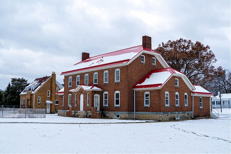 Michigan / Port Huron / Fort Gratiot lighthouse - keepers house
Author of the photo: [url=https://www.flickr.com/photos/selectorjonathonphotography/]Selector Jonathon Photography[/url]
Keywords: Michigan;Lake Huron;United States;Port Huron;Winter;Interior