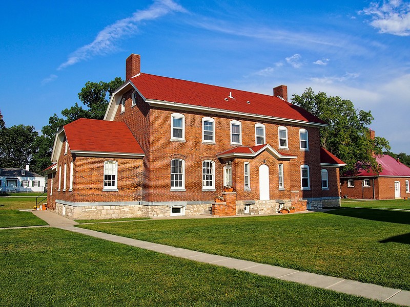 Michigan / Port Huron / Fort Gratiot lighthouse - keepers house
Author of the photo: [url=https://www.flickr.com/photos/selectorjonathonphotography/]Selector Jonathon Photography[/url]
Keywords: Michigan;Lake Huron;United States;Port Huron