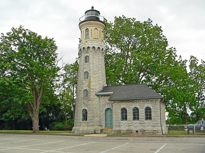  New York / Old Fort Niagara lighthouse
Author of the photo: [url=https://www.flickr.com/photos/8752845@N04/]Mark[/url]
Keywords: New York;Lake Ontario;United States