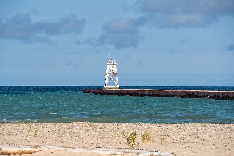 Michigan / Grand Marais Harbor of Refuge Outer light
Author of the photo: [url=https://www.flickr.com/photos/selectorjonathonphotography/]Selector Jonathon Photography[/url]
Keywords: Michigan;Lake Superior;United States
