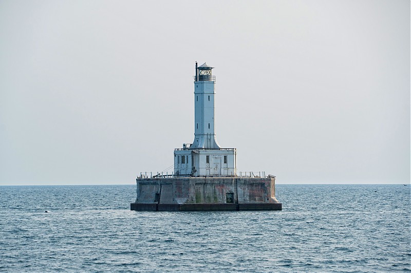Michigan / Grays Reef lighthouse
Author of the photo: [url=https://www.flickr.com/photos/selectorjonathonphotography/]Selector Jonathon Photography[/url]
Keywords: Michigan;Lake Michigan;United States;Offshore