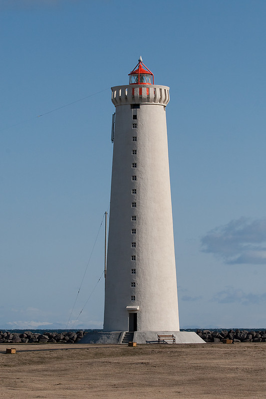 Reykjavík / Garðskagi lighthouse (new)
Permission granted by [url=http://forum.shipspotting.com/index.php?action=profile;u=64]Capt. Hilmar Snorrason[/url]
Keywords: Iceland;Atlantic ocean;Keflavik