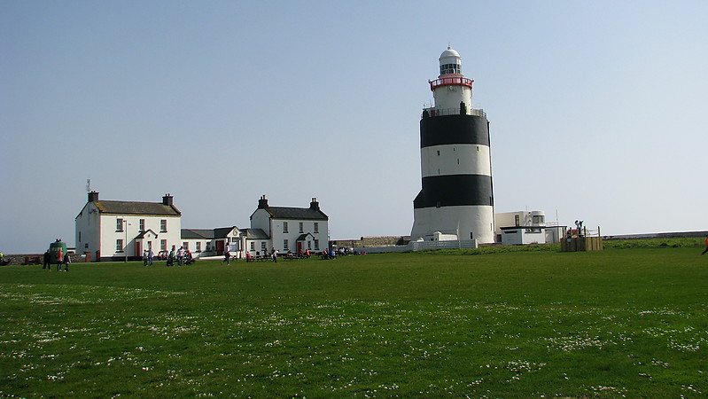 Hook Head Lighthouse
Author of the photo: [url=https://www.flickr.com/photos/yiddo2009/]Patrick Healy[/url]
Keywords: Celtic sea;Ireland;Wexford