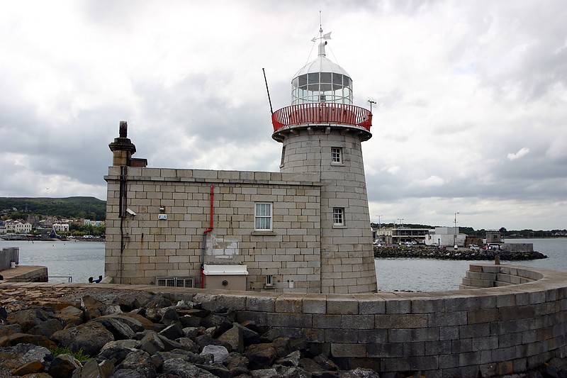 Leinster / County Fingal / Northside Dublin Bay / Howth Harbour / East pier Old Lighthouse
Author of the photo: [url=https://www.flickr.com/photos/31291809@N05/]Will[/url]
Keywords: Leinster;Dublin;Irish sea;Ireland