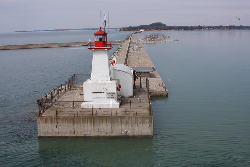 Port Colborne Inner Lighthouse
Keywords: Canada;Lake Erie;Port Colborne;Ontario