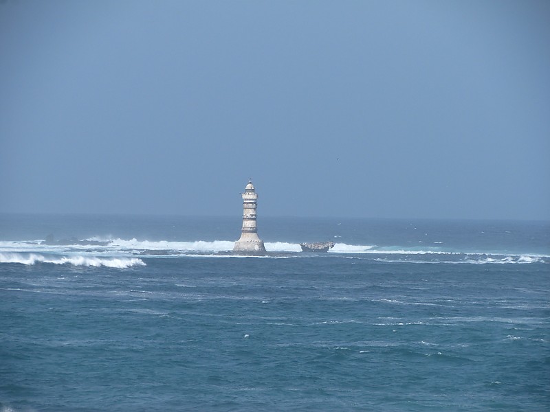 Dakar / Chaussée des Almadies Lighthouse
Keywords: Dakar;Senegal;Atlantic ocean;Offshore