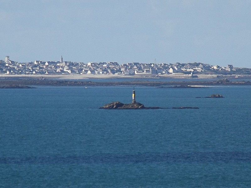 Brittany / Grand Courleau daymark
Keywords: France;Le Conquet;Bay of Biscay;Brittany;Offshore