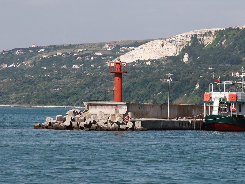 Balchik Marina Breakwater Head light
Keywords: Balchik;Bulgaria;Black sea