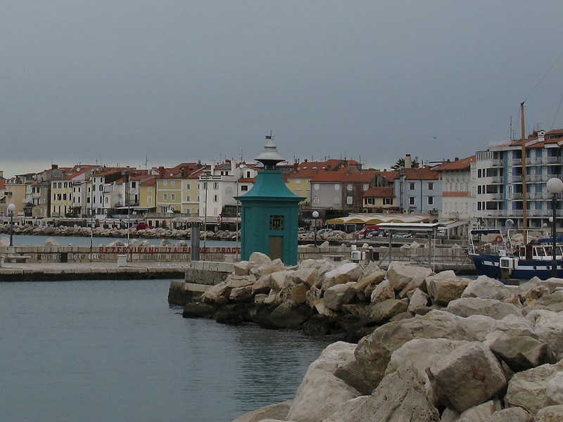Piran / South Pier light
Keywords: Piran;Slovenia;Adriatic sea