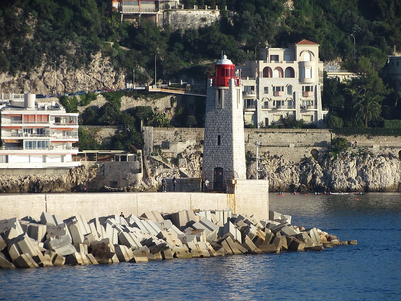 Nice / Jetee du Large lighthouse
Keywords: Nice;France;Mediterranean sea