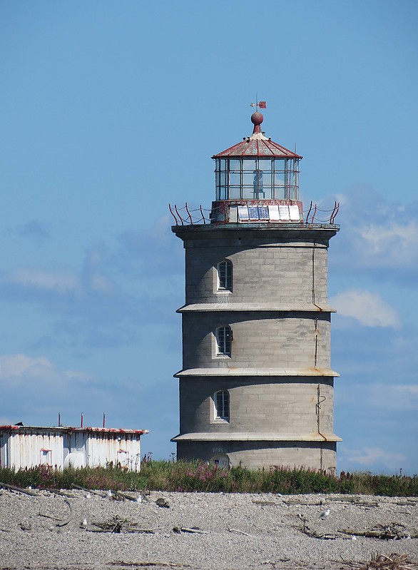 Quebec / Île Rouge (Red Islet) lighthouse
Author of the photo: [url=https://www.flickr.com/photos/21475135@N05/]Karl Agre[/url]

Keywords: Quebec;Canada;Saint Lawrence river