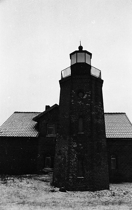 Curonian Lagoon / Cape Vente lighthouse - historic picture
Photo Art?�ras ?�e??tokas, 1994
Keywords: Curonian Lagoon;Lithuania;Historic