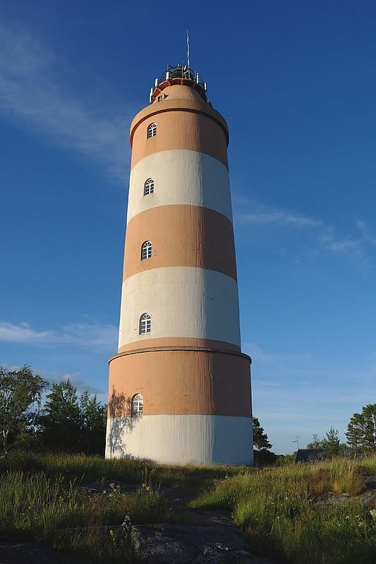 Isokari Rear Range lighthouse 
AKA Kustavi
Author of the photo: Grigory Shmerling
Keywords: Uusikaupunki;Gulf of Bothnia;Finland