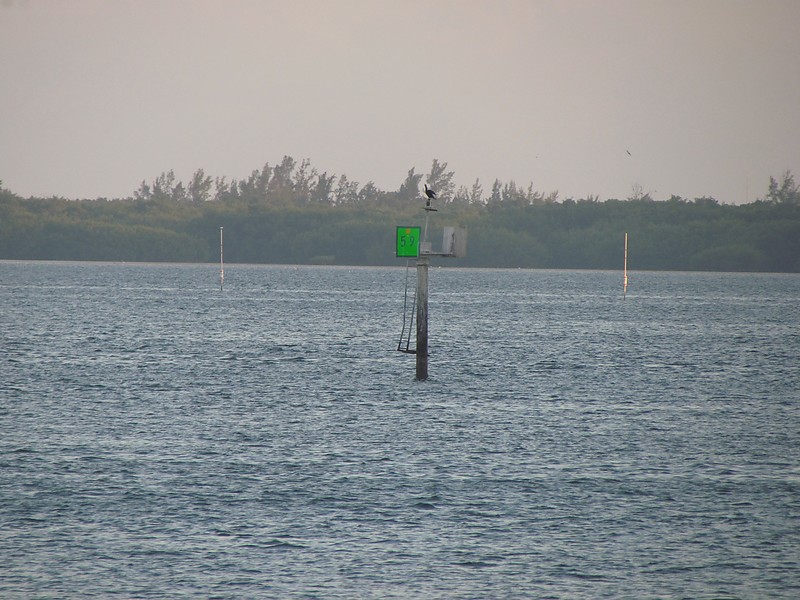 Florida / Miami / Intracoastal Waterway / Biscayne Bay / Light No 59
Keywords: Miami;Florida;United States;Offshore;Atlantic ocean
