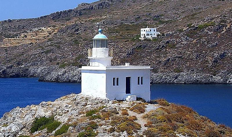 Kapsali lighthouse
Source of the photo: [url=http://www.faroi.com/]Lighthouses of Greece[/url]

Keywords: Kithira;Mediterranean sea;Greece