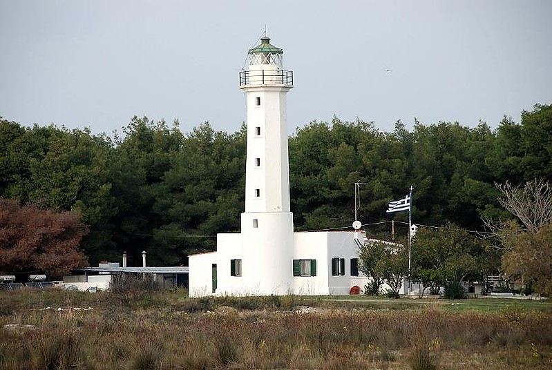 Kassandra lighthouse
AKA Posidi
Source of the photo: [url=http://www.faroi.com/]Lighthouses of Greece[/url]

Keywords: Greece;Aegean sea