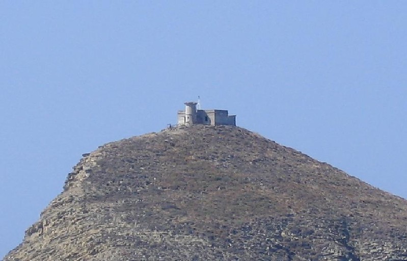 Kombi lighthouse
Source of the photo: [url=http://www.faroi.com/]Lighthouses of Greece[/url]

Keywords: Greece;Aegean sea;Limnos