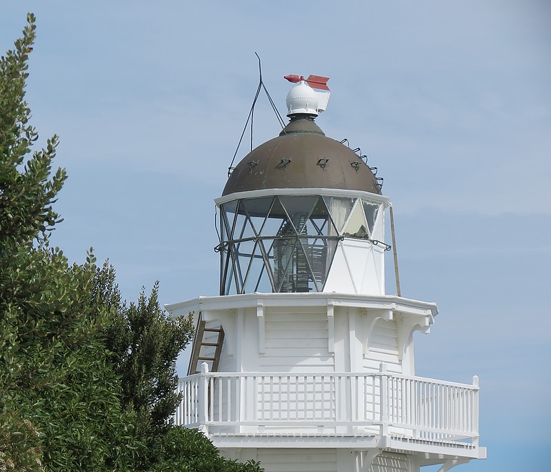 Katiki Point Lighthouse
Author of the photo: [url=https://www.flickr.com/photos/21475135@N05/]Karl Agre[/url]
Keywords: New Zealand;Pacific ocean