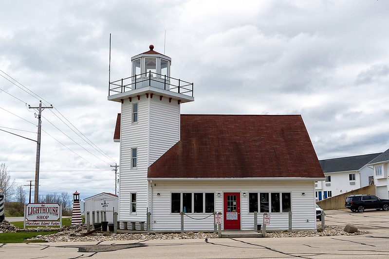 Wisconsin / Kewaunee Lighthouse Shop
Keywords: Wisconsin;Kewaunee;Michigan;United States;Faux