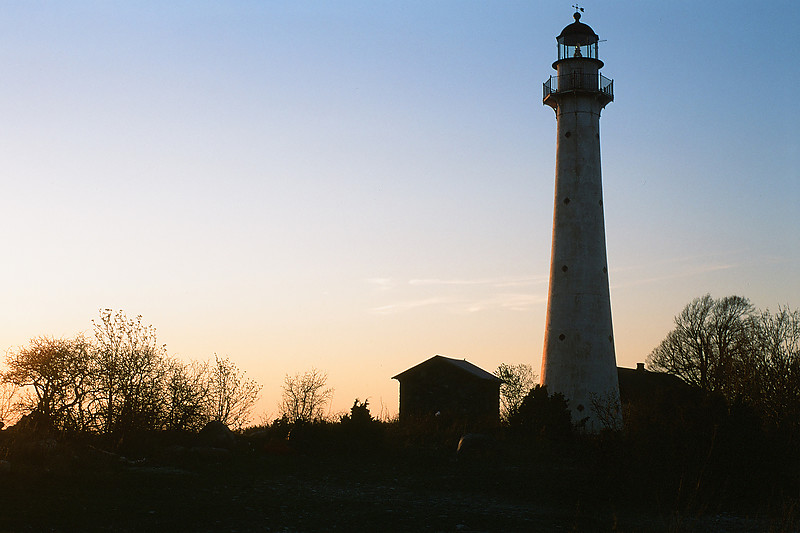 Kihnu lighthouse at sunset
Author of the photo: [url=https://www.flickr.com/photos/matseevskii/]Yuri Matseevskii[/url]
Keywords: Kihnu;Estonia;Gulf of Riga;Sunset