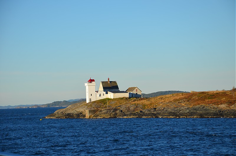 Terningen lighthouse
Keywords: Trondelag;Norway;Norwegian sea