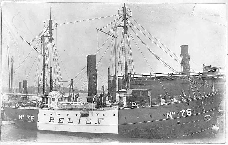 United States Lightvessel 76 (LV 76 / WAL 504)
Photo from [url=http://www.uscg.mil/history/weblightships/Lightship_Photo_Index.asp]US Coast Guard site[/url]
She served as a relief lightship on the west coast for her entire career which spanned 1904-1960
Keywords: California;Lightship;Pacific ocean;Historic