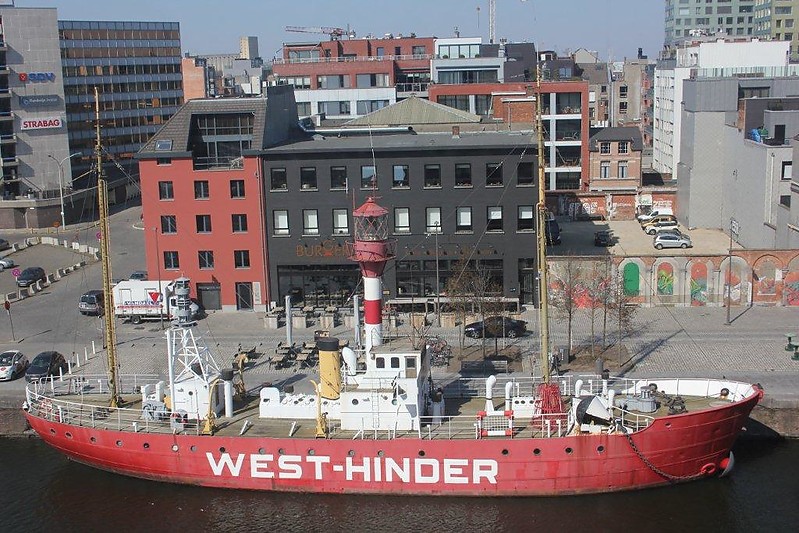 Antwerp / Lichtschip III (Westhinder)
There have been three West-hinder light vessels in Belgium,all three with the huge West-hinder name painted on both side??s of the ships,this because all of them had to mark a big sandbank into the North sea,the sandbank called WEST-HINDER. Every three  months the vessels relieved each other at the time they were still in service
lighthouse vessel at the Bonapartedock. Antwerp.
Ship data
Length o.a.: 42,50 m
Length: 37,50 m
Beam: 7,80 m
Depth: 3,00 m
Side height: 5,90 m
Displacement: ca. 401m??
Weight: 420 t
Keywords: Antwerp;Belgium;Lightship