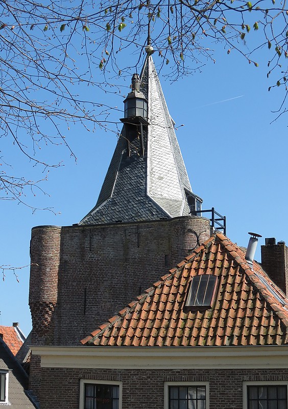 Elburg Lighthouse
Author of the photo: [url=https://www.flickr.com/photos/21475135@N05/]Karl Agre[/url]
Keywords: Netherlands;Elburg