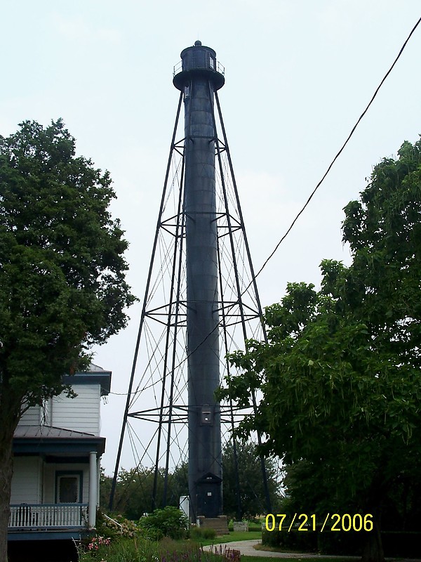 Delaware / Liston Rear Range lighthouse
Author of the photo: [url=https://www.flickr.com/photos/bobindrums/]Robert English[/url]
Keywords: Delaware;Delaware bay;United States