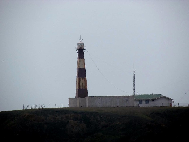 Cabo Carranza lighthouse
Keywords: Loanco;Chile;Pacific ocean