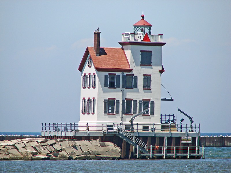 Ohio / Lorain Harbor lighthouse
Author of the photo: [url=https://www.flickr.com/photos/8752845@N04/]Mark[/url]
Keywords: Lake Erie;Lorain;Ohio;United States