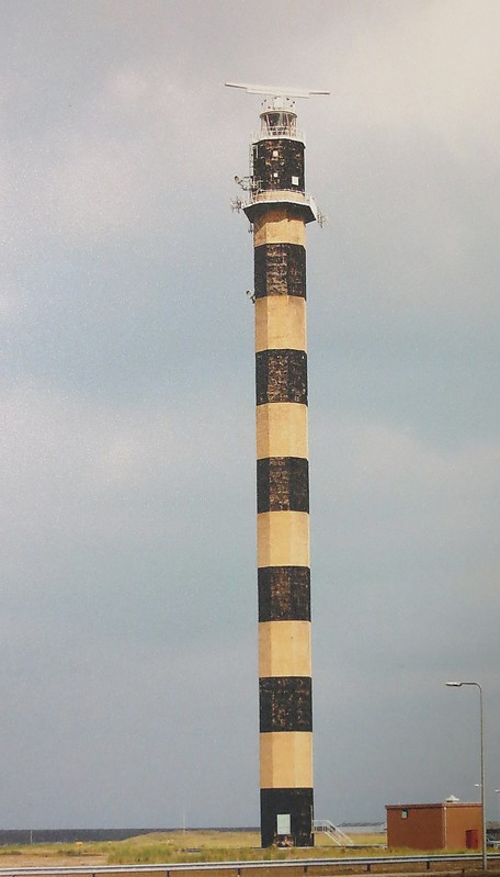 Rotterdam / Maasvlakte Lighthouse
Author of the photo: [url=https://www.flickr.com/photos/21475135@N05/]Karl Agre[/url]

Keywords: Europort;Rotterdam;North sea;Netherlands