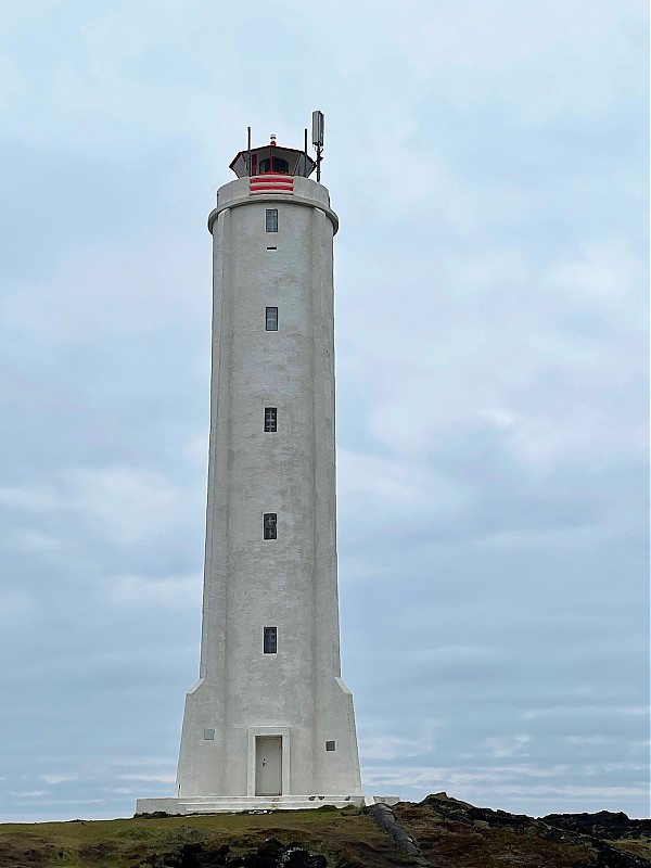 Malarrif lighthouse
Author of the photo: [url=https://www.flickr.com/photos/21475135@N05/]Karl Agre[/url]
Keywords: Iceland;Atlantic ocean