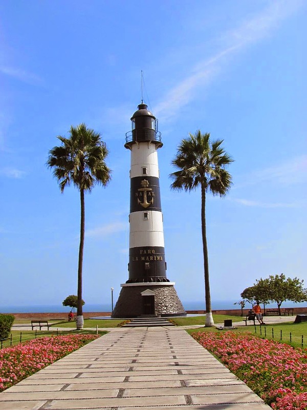 Lima / La Marina Lighthouse
Keywords: Miraflores;Peru;Pacific ocean