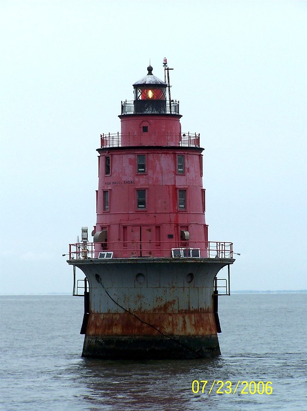 New Jersey / DELAWARE BAY - Miah Maull Shoal - N End Lighthouse
AKA Ship John Shoal lighthouse
Author of the photo: [url=https://www.flickr.com/photos/bobindrums/]Robert English[/url]
Keywords: Delaware Bay;New Jersey;United States;Offshore