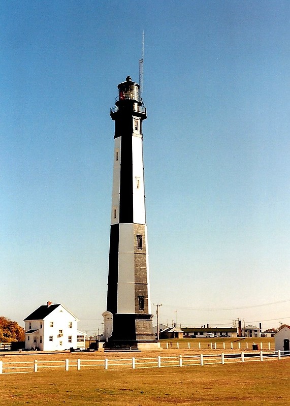 Virginia / Cape Henry (New) lighthouse
Author of the photo:[url=https://www.flickr.com/photos/lighthouser/sets]Rick[/url]

Keywords: United States;Virginia;Atlantic ocean