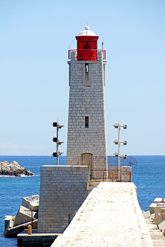 Nice / Jetee du Large lighthouse
Author of the photo: [url=https://www.flickr.com/photos/archer10/] Dennis Jarvis[/url]

Keywords: Nice;France;Mediterranean sea