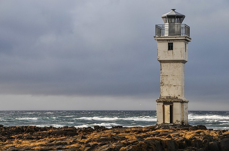 Old Akranes lighthouse
Author of the photo: [url=http://www.flickr.com/photos/21953562@N07/]C. Hanchey[/url]
Keywords: Akranes;Iceland;Atlantic ocean