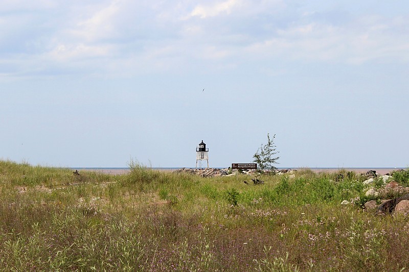 Michigan /  Ontonagon Harbor West Breakwater lighthouse
Author of the photo: [url=http://www.flickr.com/photos/21953562@N07/]C. Hanchey[/url]
Keywords: Michigan;Lake Superior;United States
